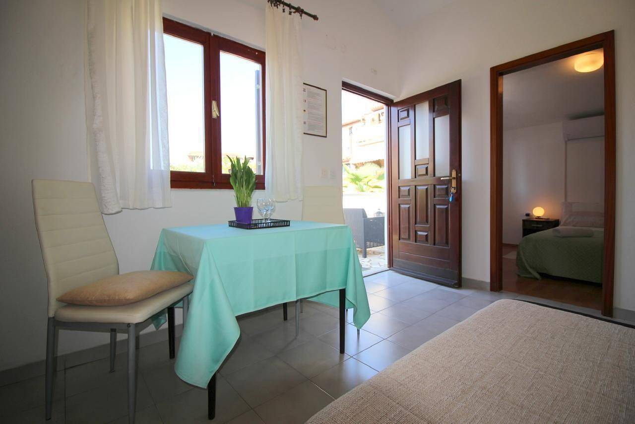 Ganze Ferienwohnung, Ferienwohnung Rozi für 2 Personen in Strandnähe in Poreč, Porec und Umgebung