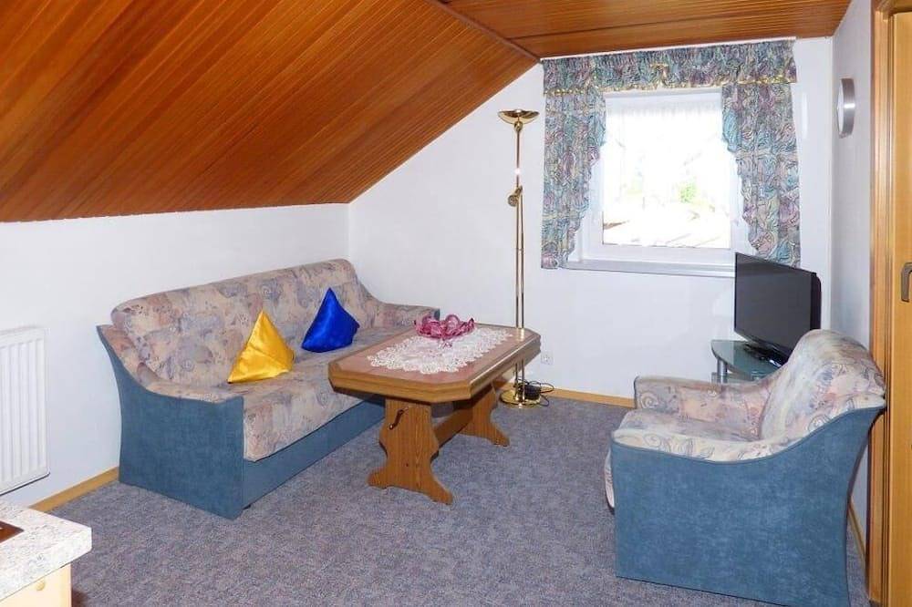 Apartamento inteiro, Fw No. 4 | Apartamento com sala para crianças e cozinha in Lindberg, Baviera Oriental