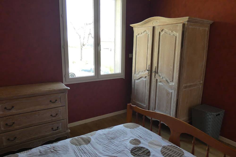 Maison au Calme in Ambert, Parque Natural Regional Livradois-Forez