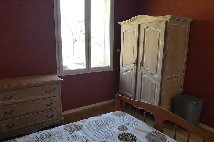 Location de vacances pour 4 personnes, avec jacuzzi à Ambert - 4