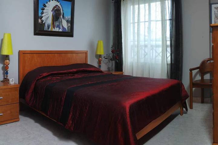 Gîte pour 4 personnes, avec terrasse, animaux acceptés à Santa Luzia - 2