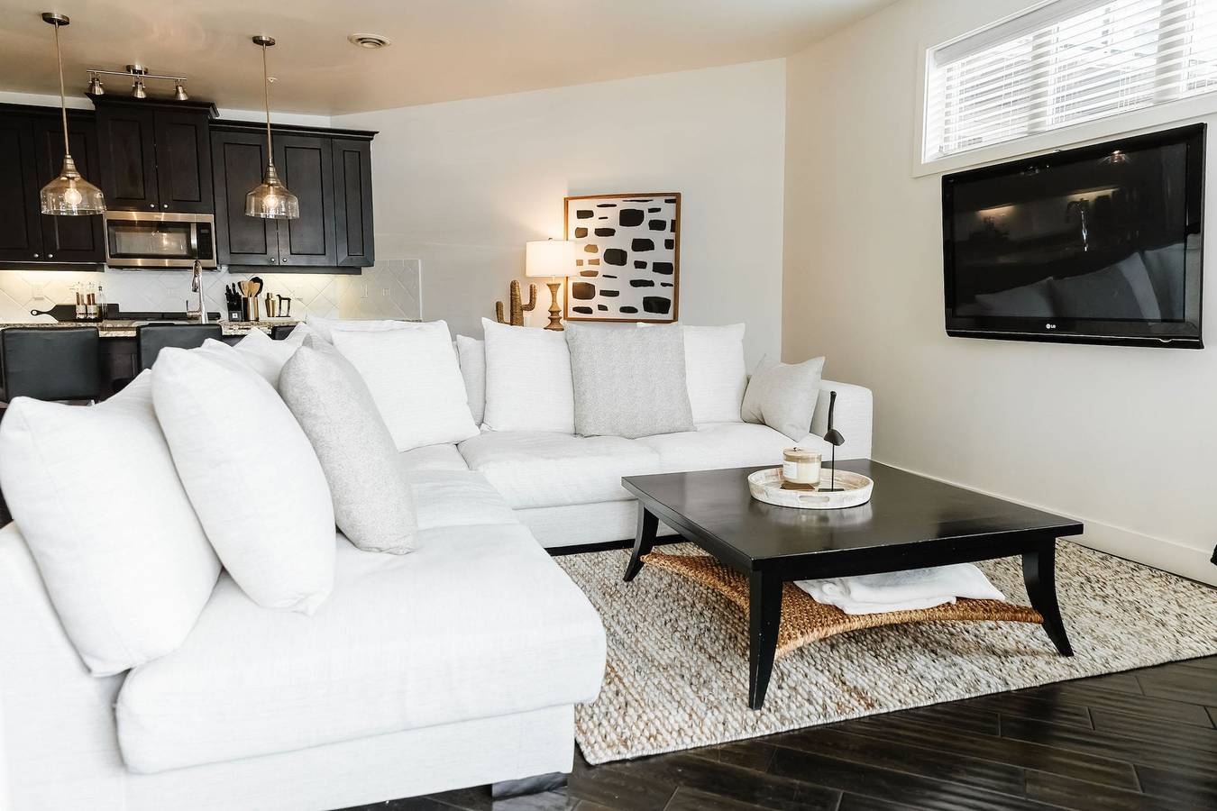 Ganze Wohnung, Lakeside Bliss Retreat / Barona Beach in West Kelowna, Crystal Mountain