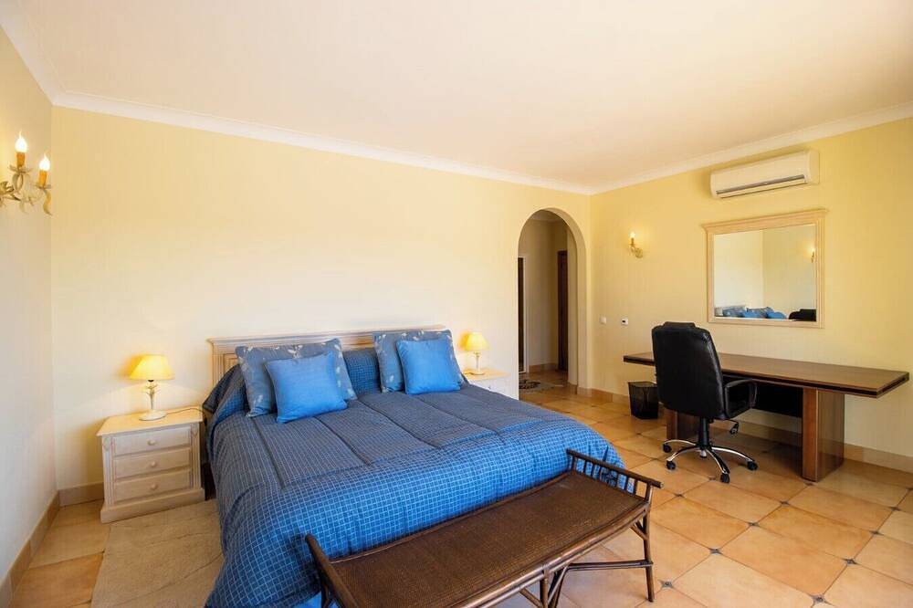 Parque da Floresta villa 209 with pool on golf resort\n in Faro Distrikt