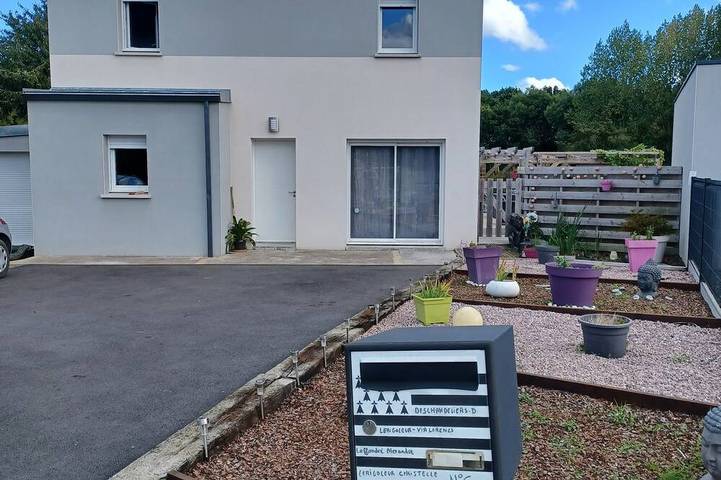 Location de vacances pour 6 personnes, avec jardin, animaux acceptés à La Bouillie