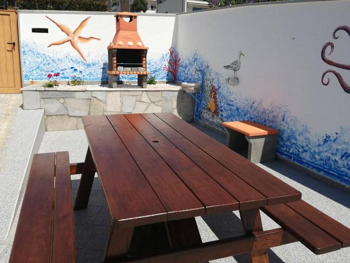 Location de vacances pour 5 personnes, avec vue ainsi que jardin et bassin pour enfant à Vila Praia de Ancora - 4