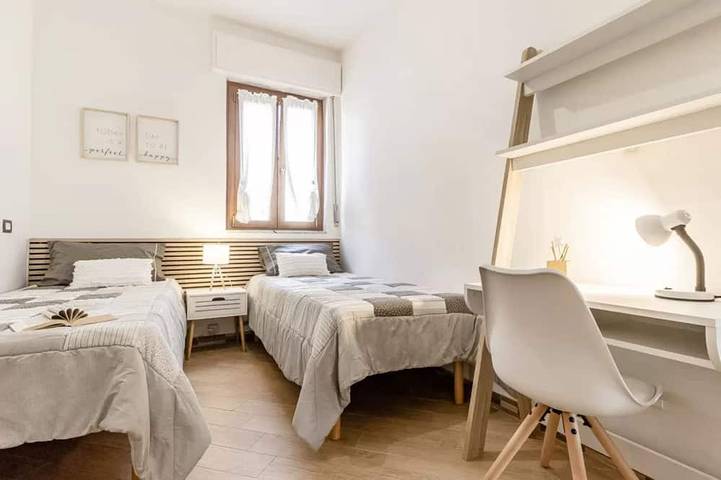 Entire apartment, Cozy flat steps from Porto Torres beaches in Porto Torres, Sassari Province