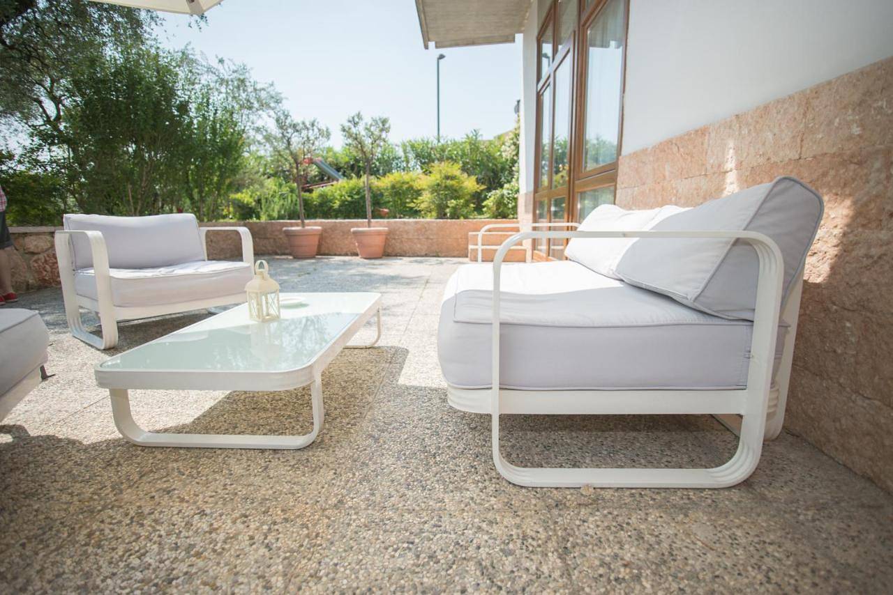 Camere Girasole in Lazise, Gardasee-Berge
