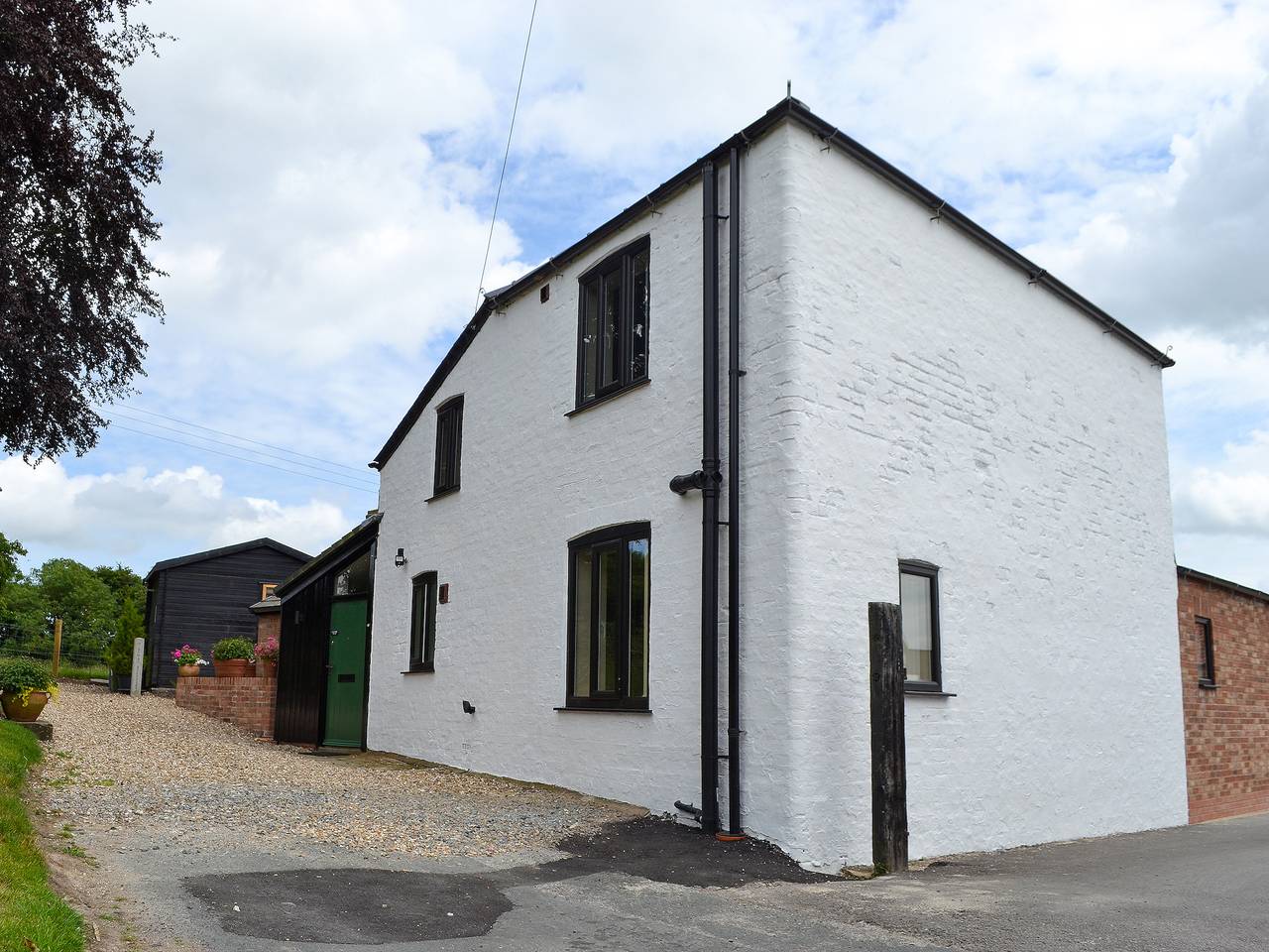 End Cottage in Tibthorpe, East Riding of Yorkshire