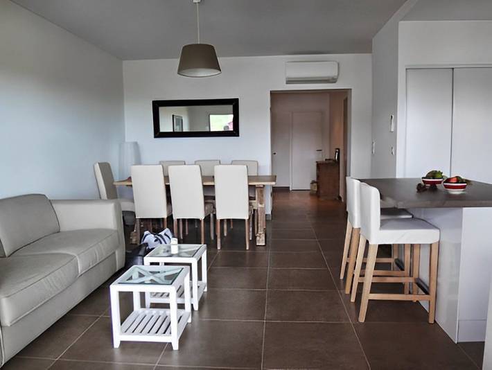 Location de vacances pour 6 personnes, avec balcon et jardin en Corse-du-Sud - 4