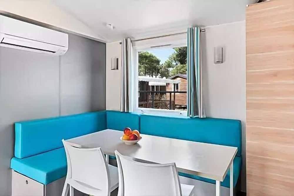 Camping pour 6 Personnes dans Les Mazures, Parc naturel régional des Ardennes