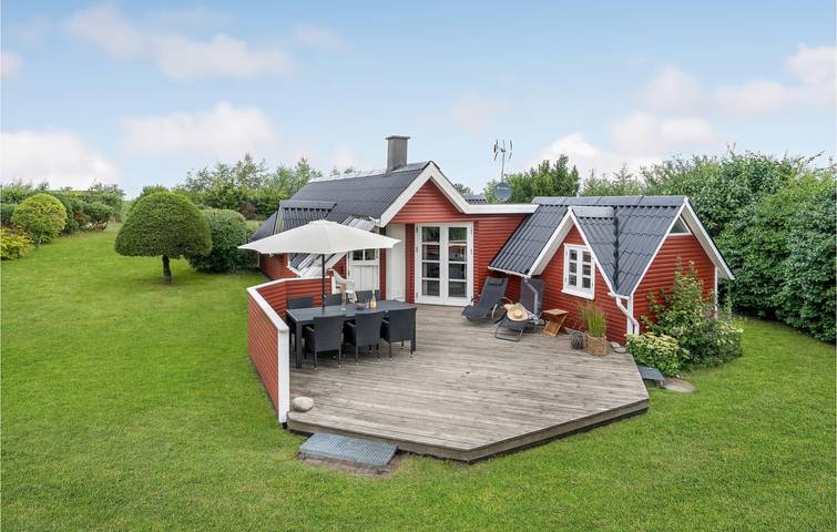 Ferienhaus für 6 Personen, mit Terrasse und Garten in Bønnerup Strand