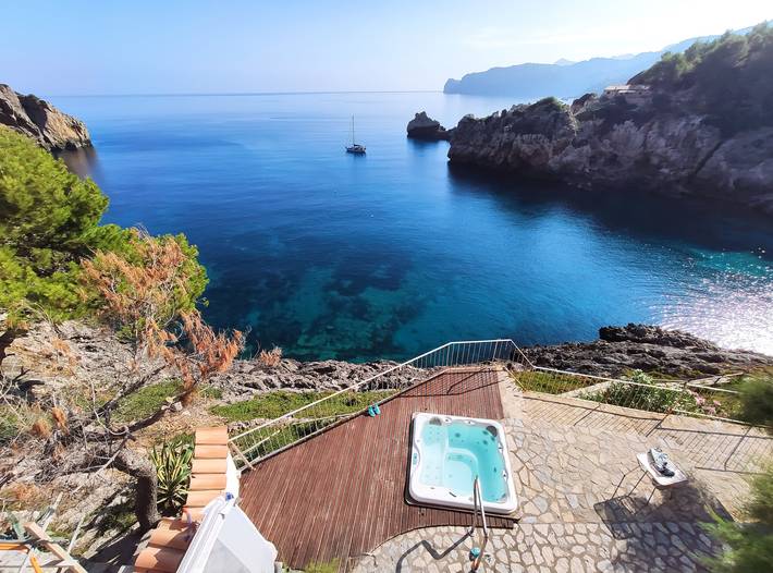 Casa de vacaciones para 8 personas, con balcón y jardín en Deyá