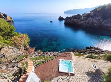 Finca für 8 Personen, mit Garten und Balkon in Deià