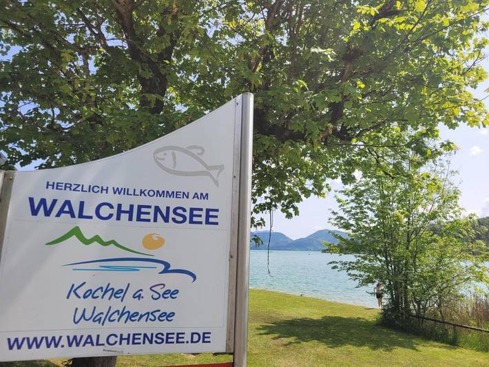 Ferienwohnung für 4 Personen, mit Balkon und Terrasse sowie Garten und Pool am Walchensee