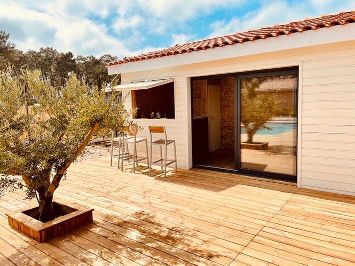 Location de vacances pour 8 personnes, avec jardin et piscine, animaux acceptés à Vensac - 2