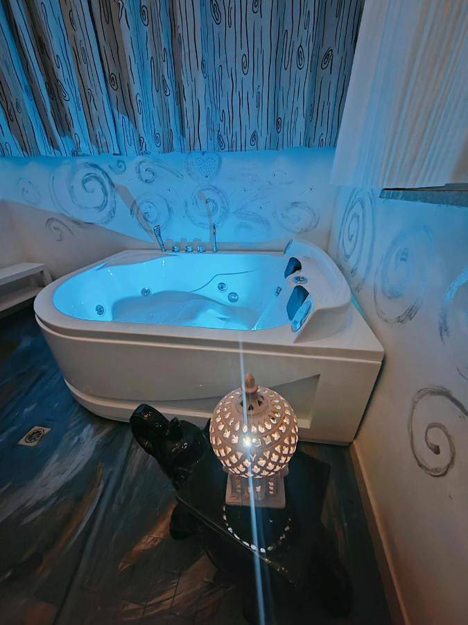 Casa vacanza per 2 persone, con Terrazza e Idromassaggio nonché Giardino e Panorama a Capurso