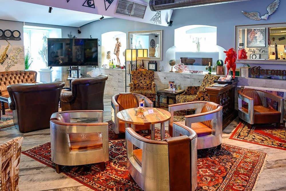 Top 2 for up to 4 persons - Plaza Cafe & Bar in Enns, Linz-Wels
