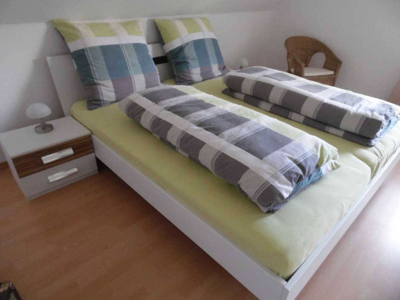 Ganze Ferienwohnung, Deb 003 Ferienwohnung in Bürgeln - Deb 003 Ferienwohnung mit Balkon in Bürgeln in Cölbe, Waldecker Land