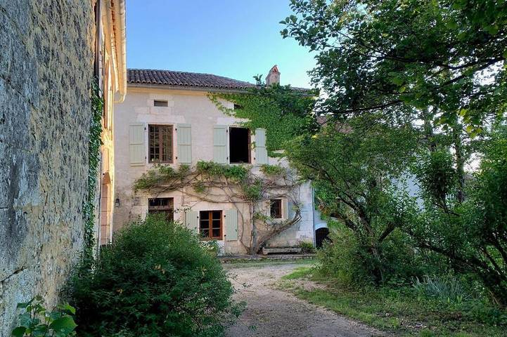 Location de vacances pour 8 personnes, avec jardin dans Mareuil en Périgord - 4