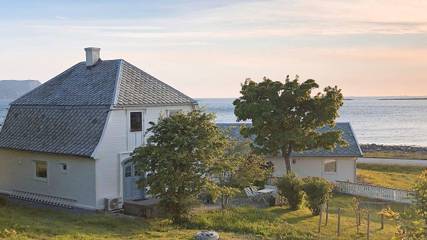 Ferienhaus für 5 Personen, mit Ausblick und Garten in Bremanger