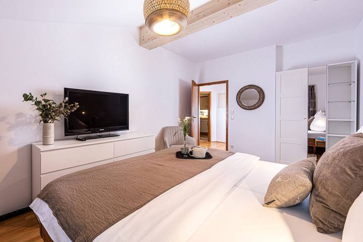 Ganze Wohnung, Neu renovierte Fewo Königsblick mit Aussicht auf den Watzmann in Berchtesgaden, Berchtesgadener Alpen