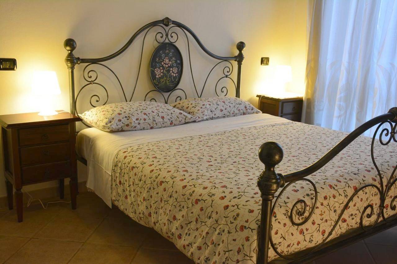 One-Bedroom Apartment with Garden View in Amelia, Amelia (gemeinde)