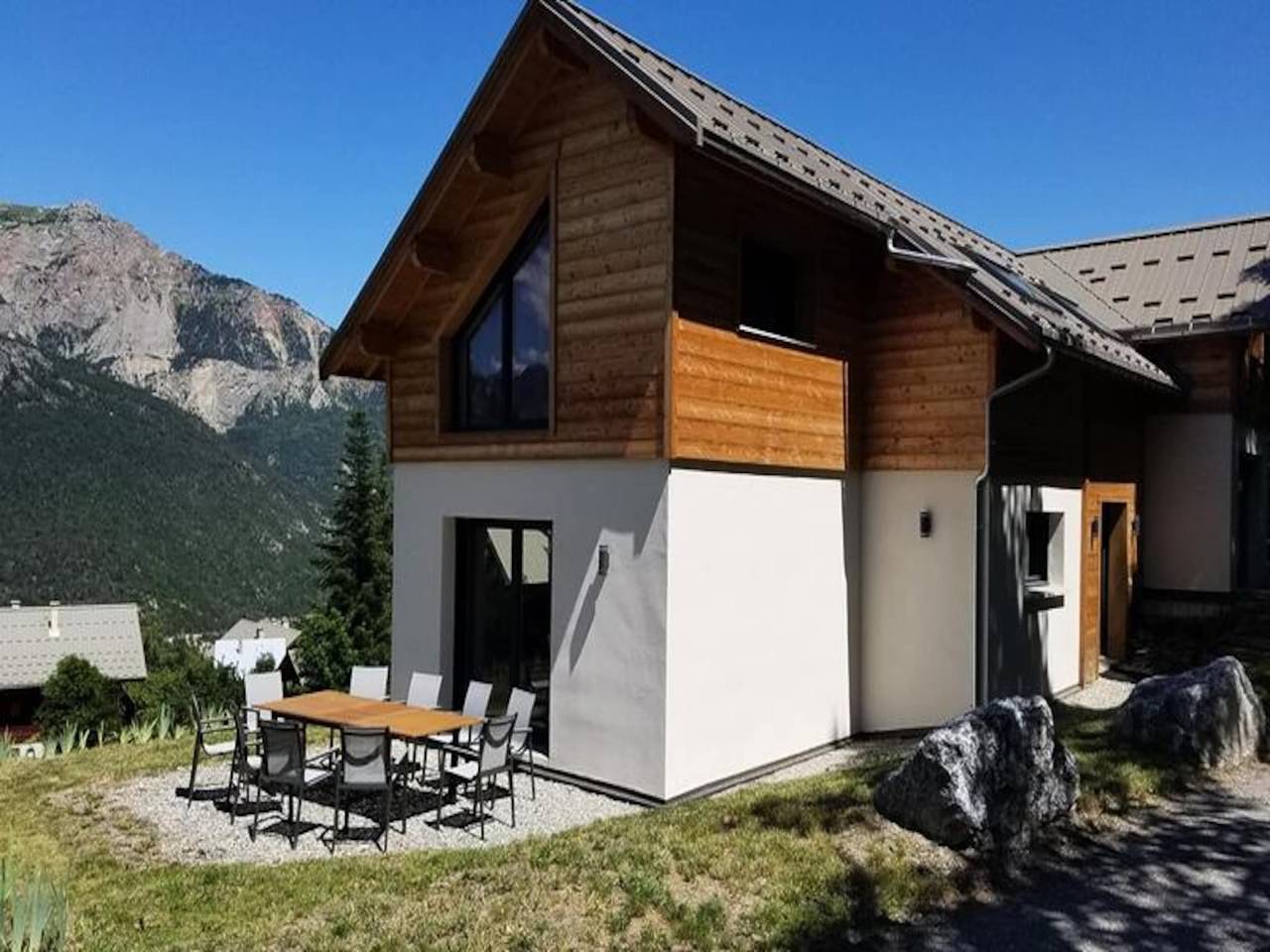 Chalet pour 10 Personnes dans Puy-Saint-Vincent, Région de Briançon