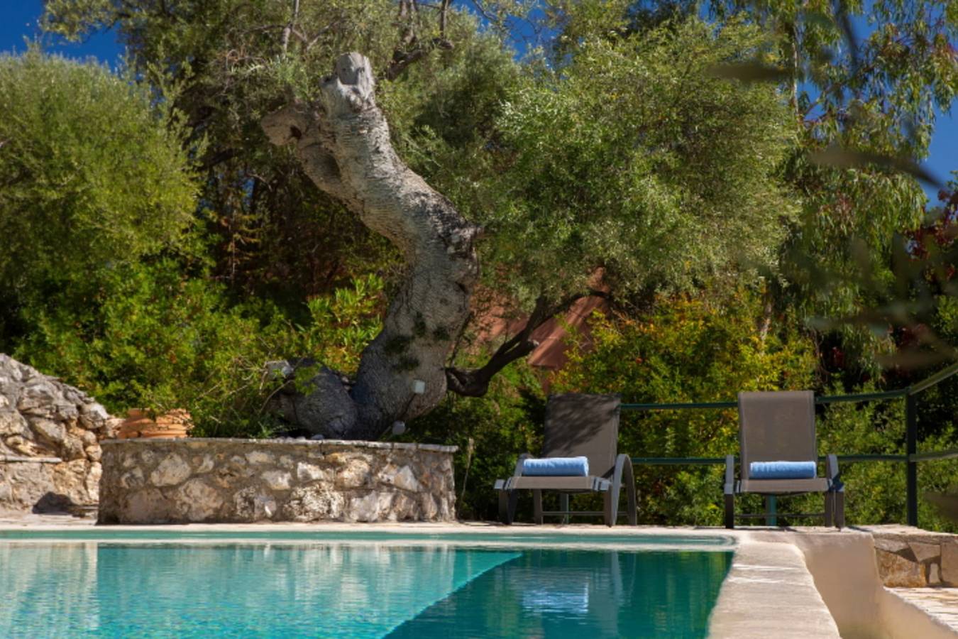 Villas Carisma - Natural Style Villas for 14+ people in Σύβοτα (Λευκάδα), Ελλάδα