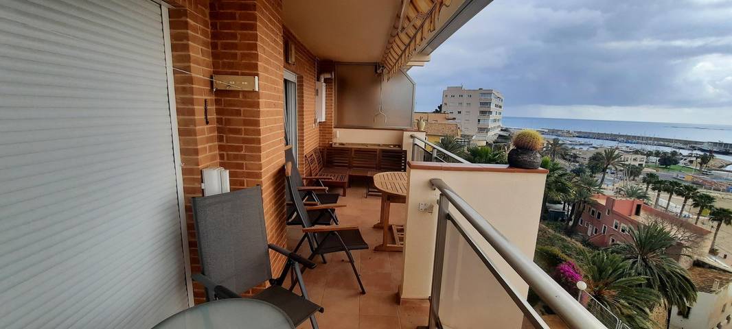Ganze Wohnung, Ferienwohnung für 4 Personen mit Meerblick in La Vila Joiosa, Costa Blanca