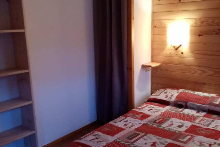 Ganze Wohnung, Renovated 4/6-person apartment in St Francois Longchamp, 80 m from a chairlift. in Saint-François-Longchamp 1650, Saint-François-Longchamp
