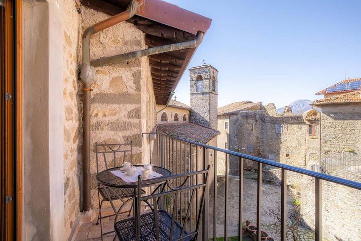 Gîte pour 4 personnes, avec terrasse à Pieve Fosciana - 2