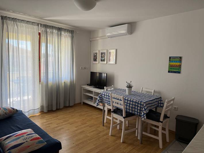 Ferienwohnung für 4 Personen, mit Garten in Kvarner Bucht