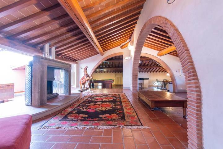 Villa per 14 persone, con giardino e panorama nonché piscina, con animali domestici in Fucecchio