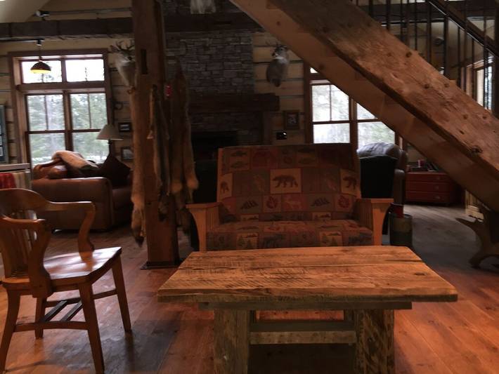 Log cabin for 16 people, with garden, with pets in Wisconsin