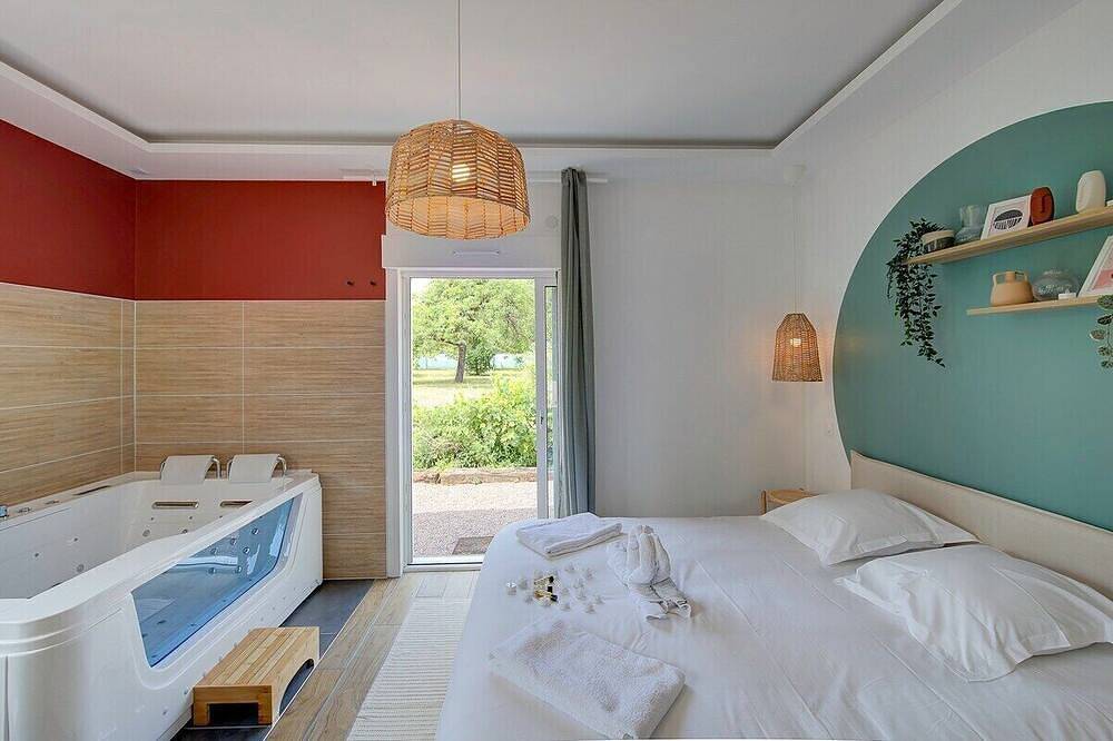 La Quinthina : Maison et Balnéo Privée in Fondettes, Région de Tours