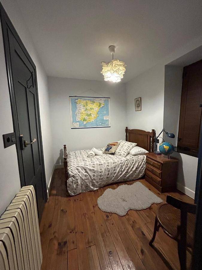 Casa rural para 7 personas, con jardín en Riello - 4