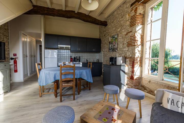 Gîte pour 6 personnes, avec piscine et jardin dans les Landes - 3