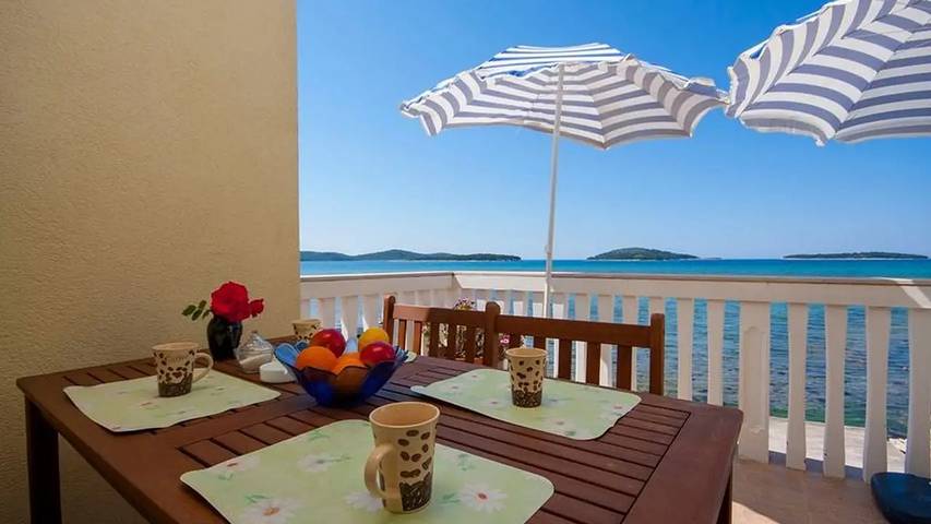 Ferienwohnung für 2 Personen, mit Terrasse