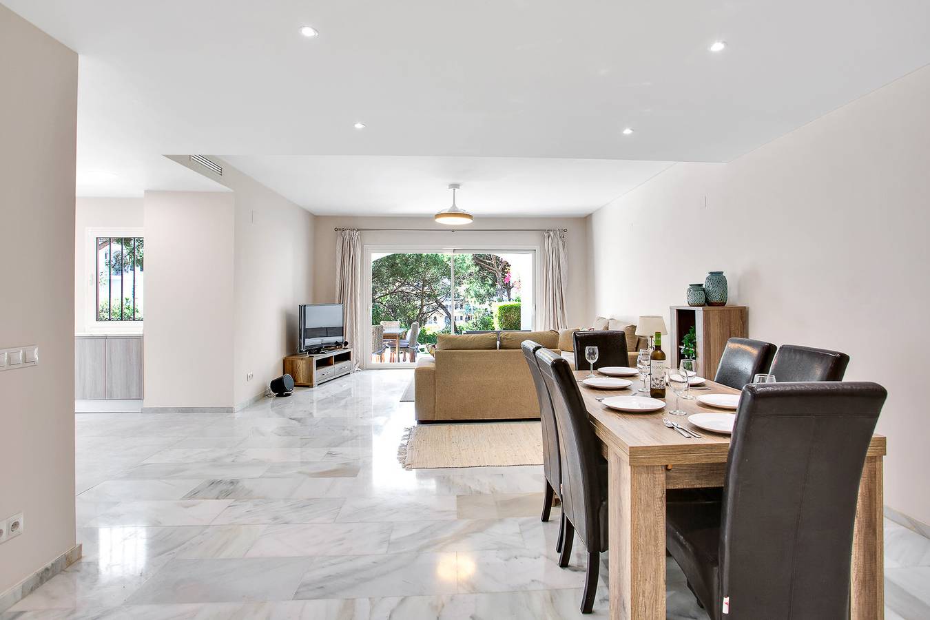 Geheel appartement, N07 Cabopino in Playa Cabopino, Marbella