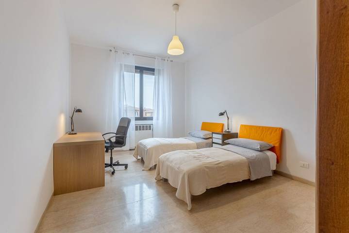Appartamento intero, Roomy Apartment near Unibo & Porta San Donato in Bologna, Provincia di Bologna