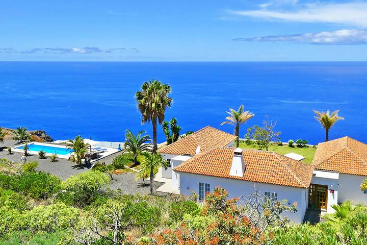 Casa de vacaciones para 4 personas, con Vistas al mar además de Terraza y Jardín en La Palma