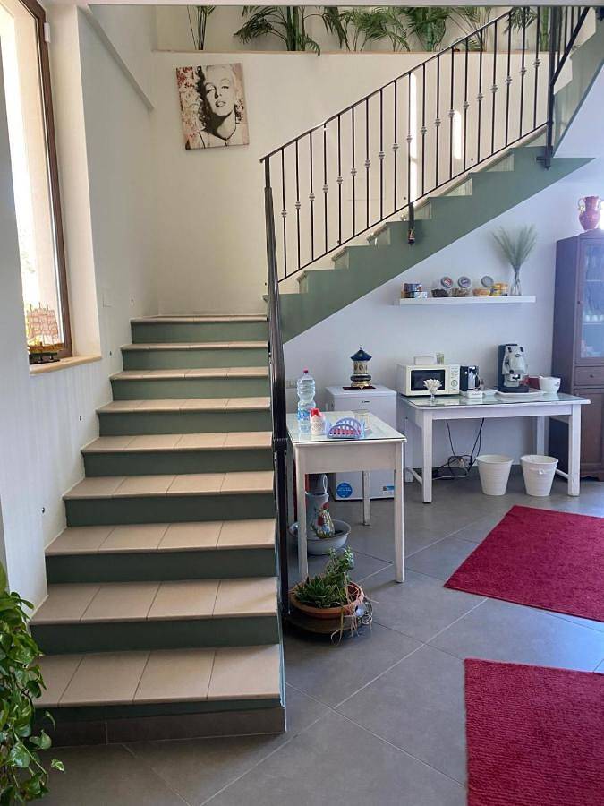 Location de vacances pour 2 personnes, avec terrasse ainsi que jardin et vue à Sommatino - 4