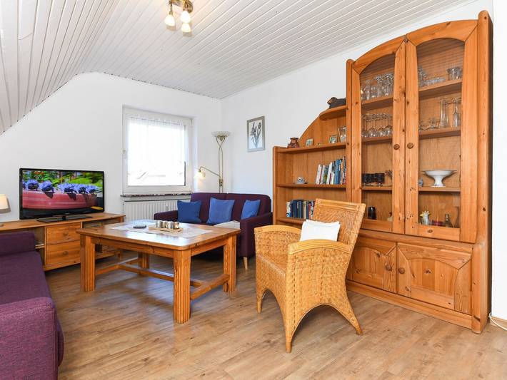 Ferienhaus für 7 Personen, mit Pool und Terrasse sowie Garten, kinderfreundlich in Ostfriesland - 2