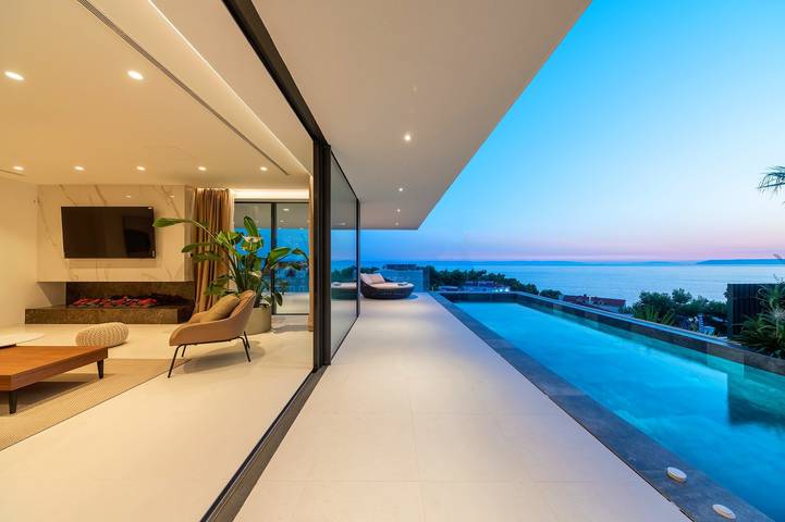 Ferienhaus für 10 Personen, mit Sauna und Meerblick sowie Garten und Pool in Podstrana