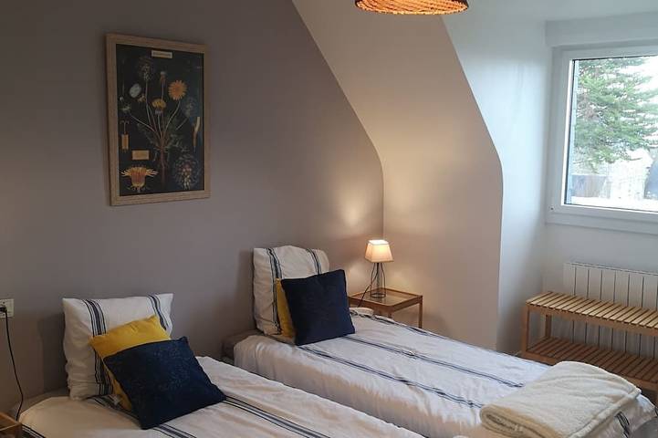 Location de vacances pour 8 personnes, avec jardin et terrasse dans Plage Traon Nevez Plouezoc H - 3