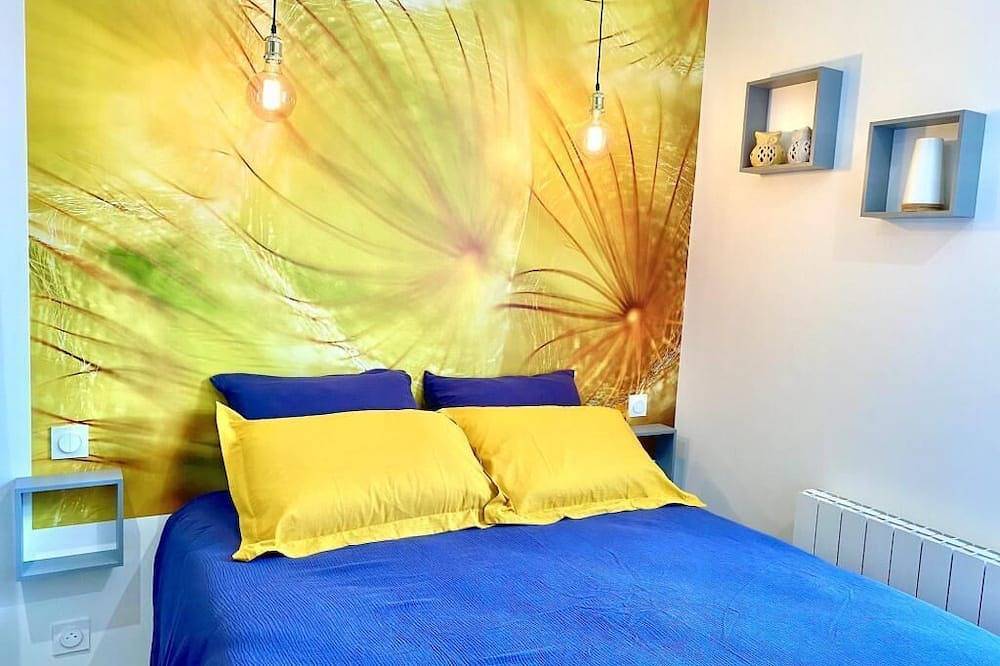 Entire apartment, Studio Moderne au Cœur de Rochefort - Vivez L'élégance et le Confort in Rochefort, Rochefort region
