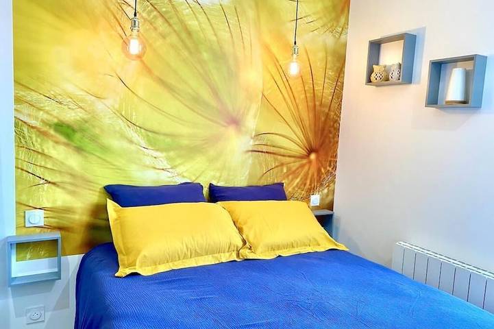 Entire apartment, Studio Moderne au Cœur de Rochefort - Vivez L'élégance et le Confort in Rochefort, Rochefort region