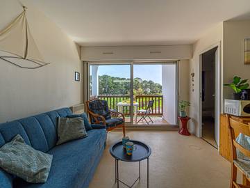 Gîte pour 4 personnes, avec balcon dans Plage de Beaumer