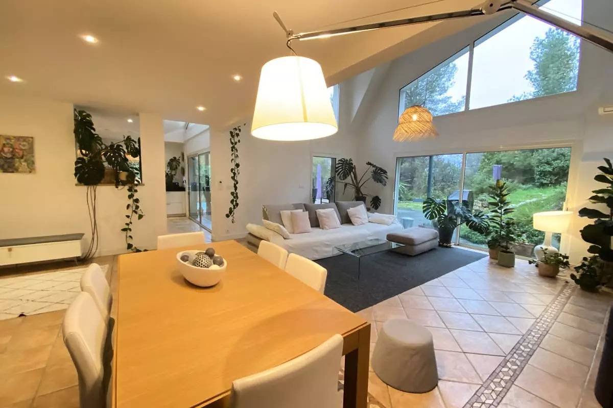 Casas " Villas para 10 personas in Roquefort-les-Pins, Region de Cannes
