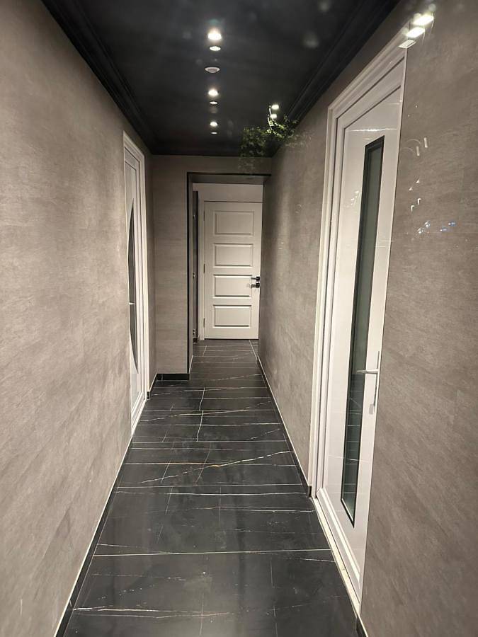 Appartement entier, One-Bedroom Apartment in Aiguebelle (Savoie), Région de Saint-Jean-de-Maurienne